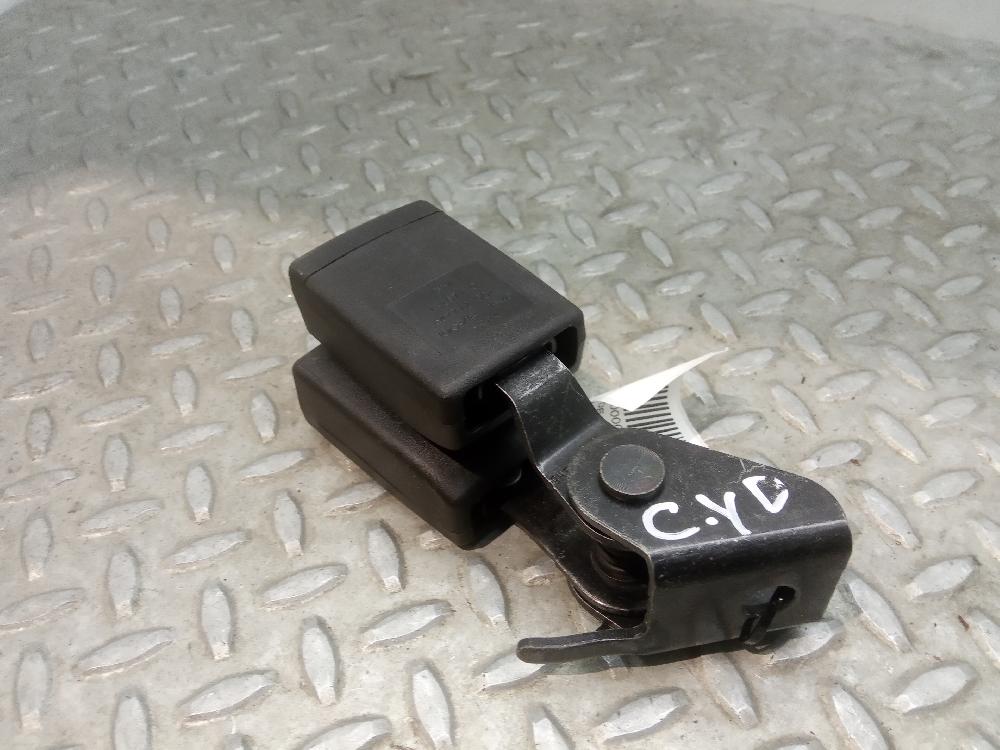 Enganche cinturón trasero derecho A20DTH 13267110 de Opel Insignia a sedán (g09) 2008-2017 131 CV con 1 km - pieza usada