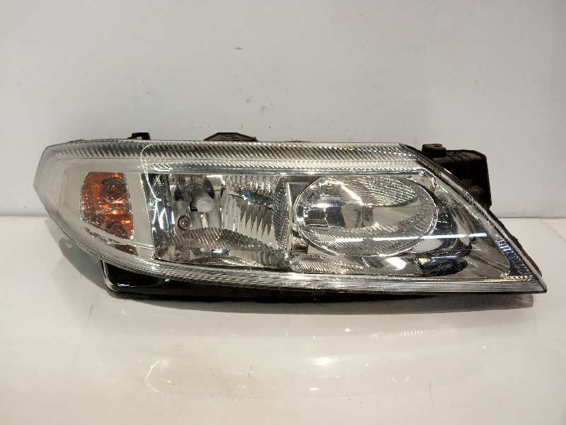 RENAULT Laguna 2 generation (2001-2007) Front Right Headlight 7701048931 18672485