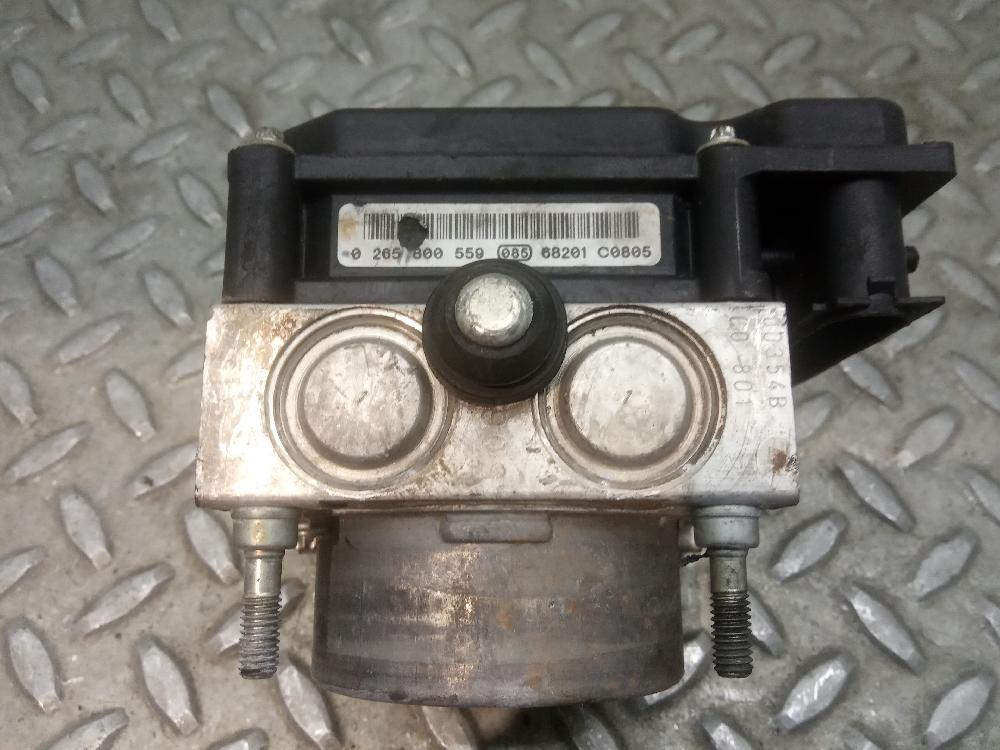 Abs K9K T7 8200559749 de Renault Clio iii 2005-2016 86 CV con 1 km - pieza usada