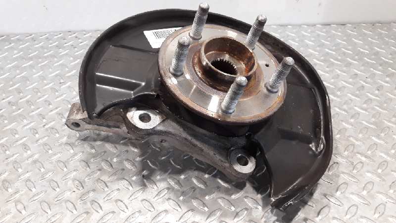 OPEL Insignia A (2008-2016) Front Left Wheel Hub 13219080 18667675