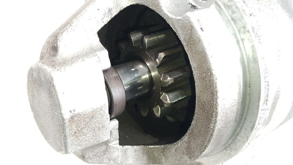 Motor arranque 5FW M000T32271ZE de Peugeot 308 i (4a_, 4c_) 2007-2014 120 CV - pieza usada