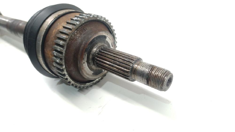 Transmisión trasera derecha F9Q 732,F9Q 733 7700112478 de Renault Scénic i monospace (ja0/1_, fa0_) 1999-2003 102 CV - pieza usada