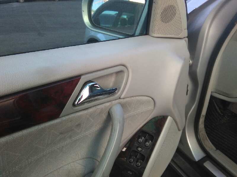 MERCEDES-BENZ C-Class W203/S203/CL203 (2000-2008) Front Left Seatbelt 24098363