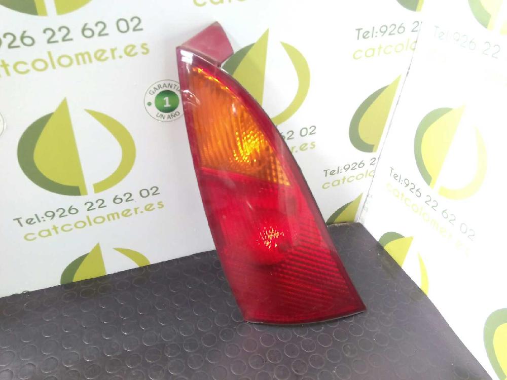 Fanale posteriore sinistro FFDA 1214223 de Ford Focus sedán (dfw) 1999-2004 101 CV con 1 km