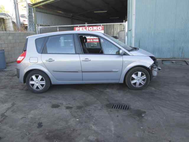 RENAULT Scenic 2 generation (2003-2010) Преден десен фар 18493030