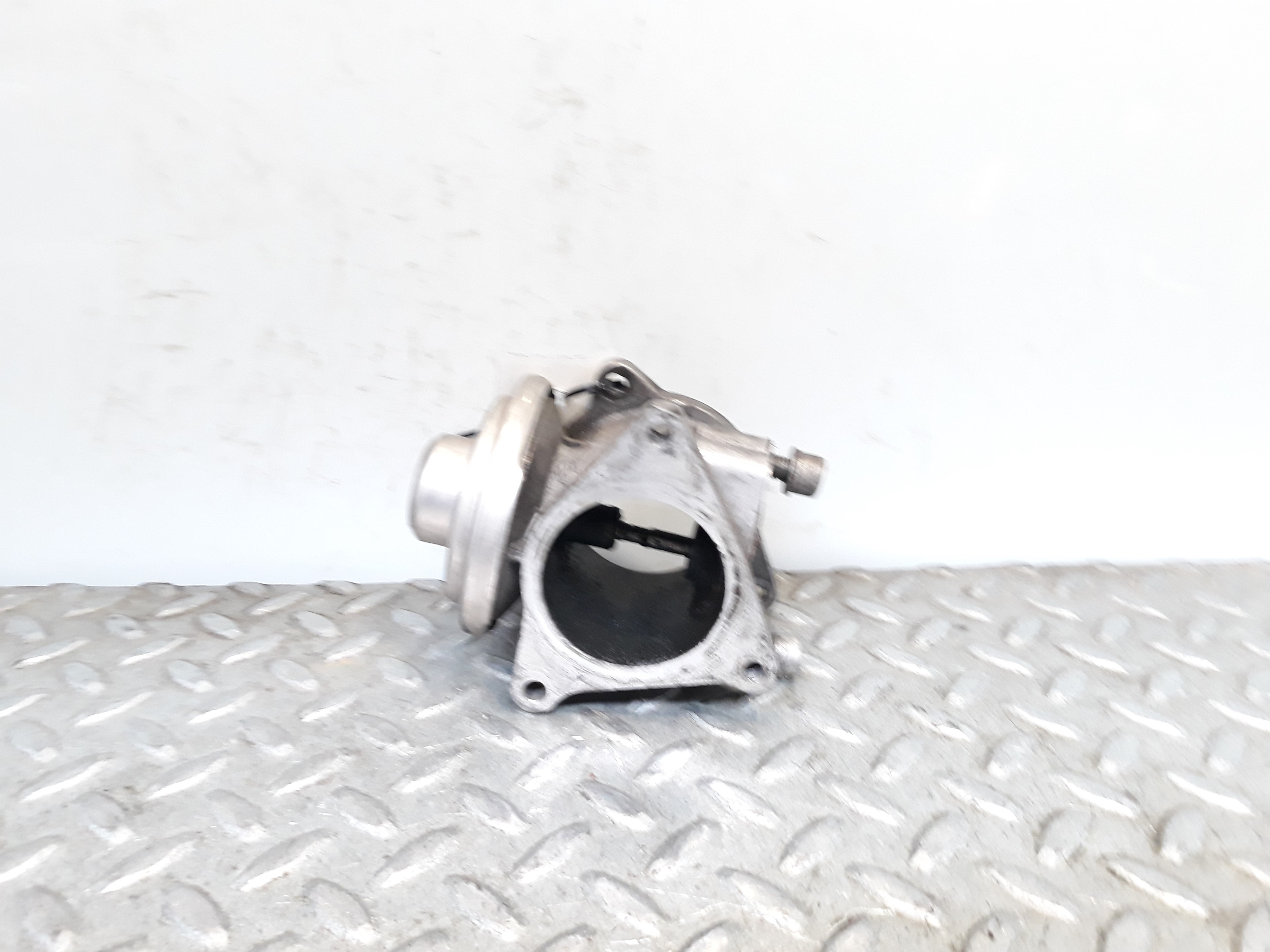 SEAT Toledo 3 generation (2004-2010) EGR Valve 038129637D, 038131501AN, 039705023 22845375