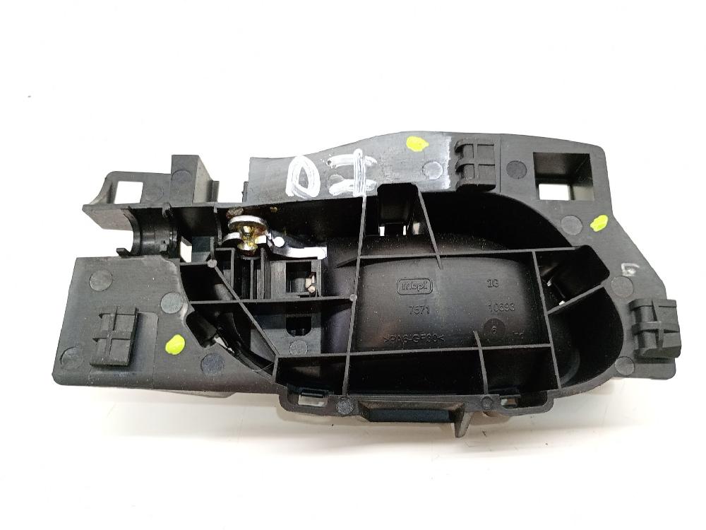 Maneta interior delantera izquierda 9H05 9685950377 de Citroen C4 grand picasso i (ua_) 2010-2013 112 CV con 250292 km - pieza usada