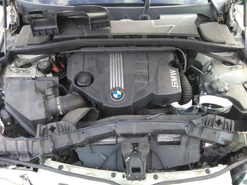 BMW 1 Series E81/E82/E87/E88 (2004-2013) Priekinių dešinių durų stiklo pakelėjas 51337138466 18736272