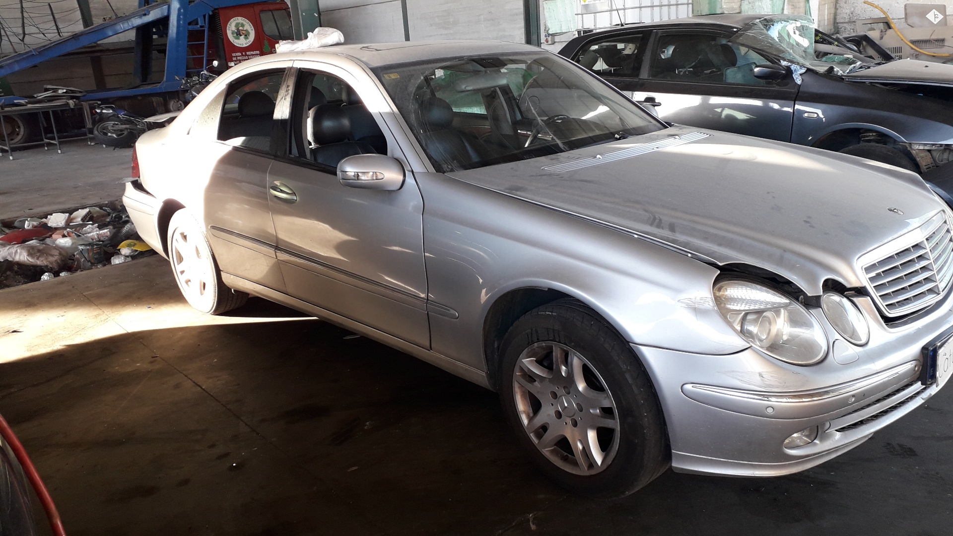 CHEVROLET E-Class W211/S211 (2002-2009) Радіатор міжкулерного охолодження A2115001002 23351270