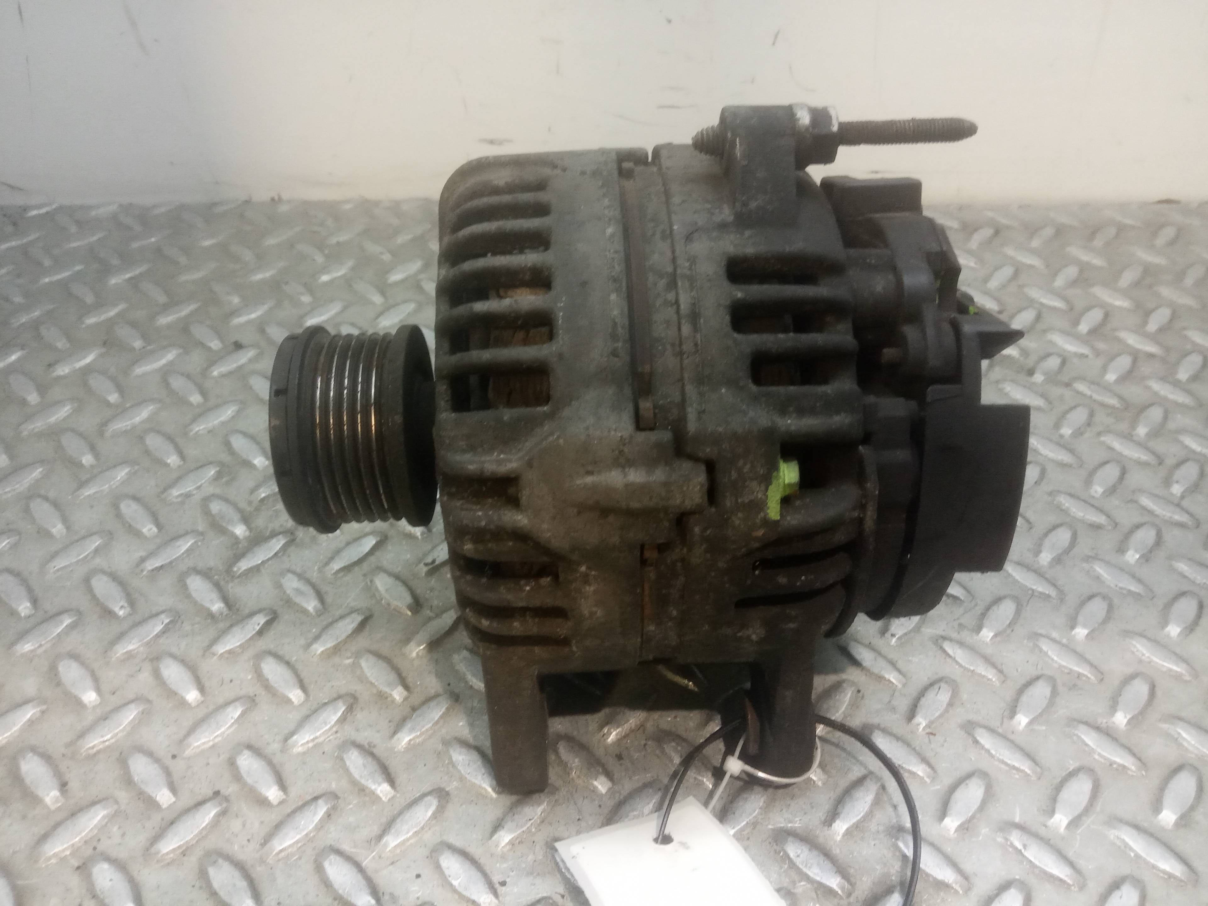 AUDI Clio 3 generation (2005-2012) Alternator 0124425037,0124425037 23306137