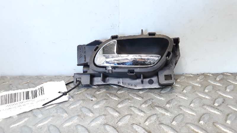 PEUGEOT 407 1 generation (2004-2010) Front Left Door Interior Handle Frame 18595833