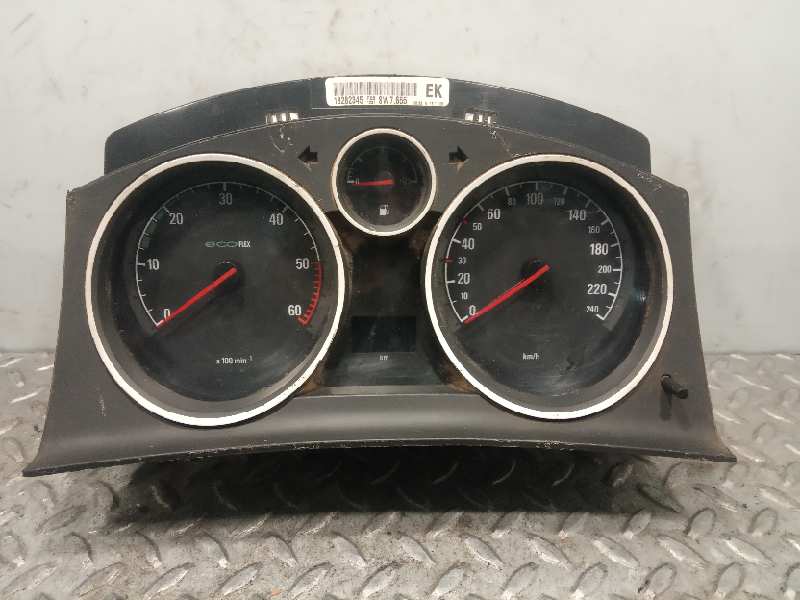 OPEL Astra J (2009-2020) Speedometer 93181597 26580371