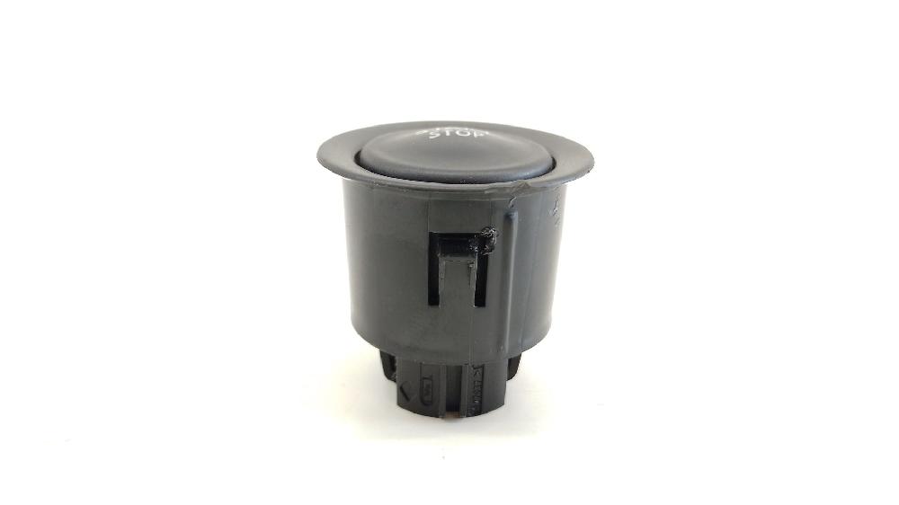 Boton start/stop K4M R8 1019184 de Renault Scenic iii (jz0/1_) 2008-0 110 CV - pieza usada