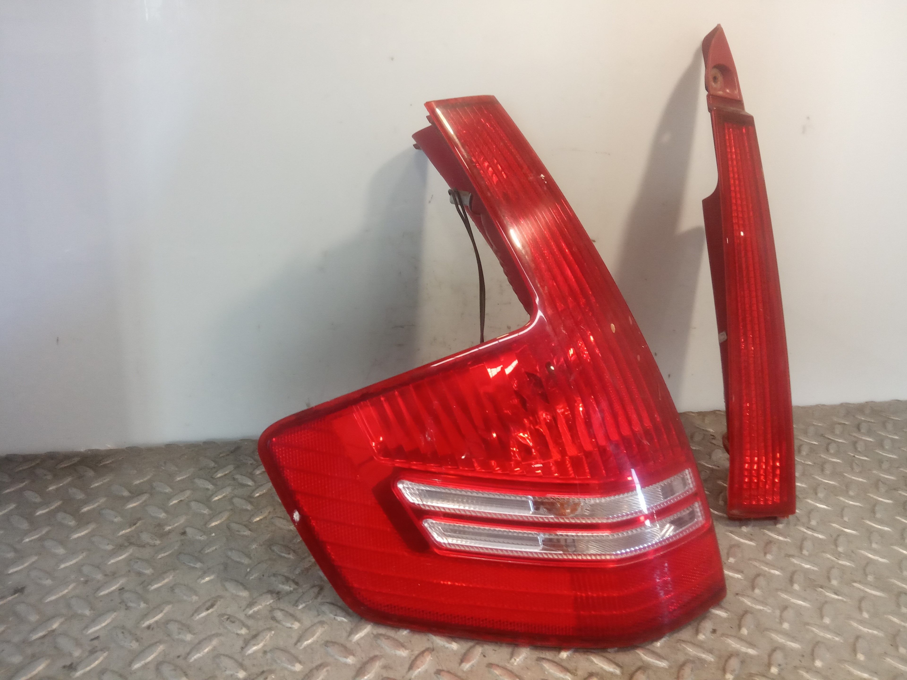 CITROËN C4 1 generation (2004-2011) Rear Left Taillight 6350T8 18677940