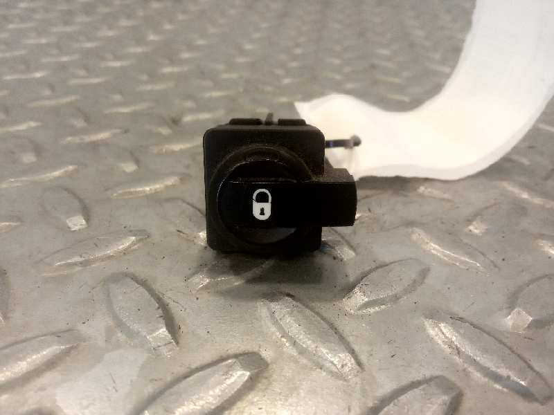 CITROËN C4 1 generation (2004-2011) Other part 96476626XT 24833624