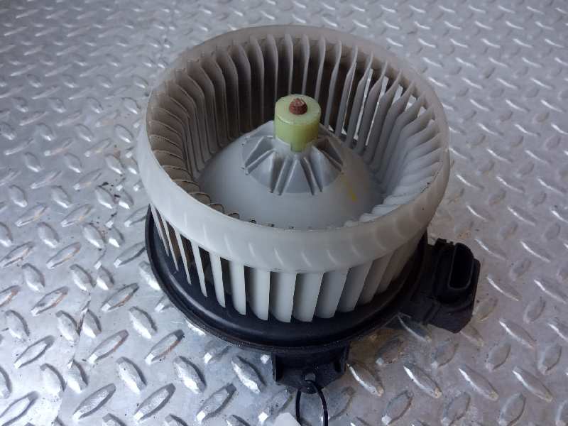 SUZUKI Swift 4 generation (2010-2016) Motor încălzitor interior AV2727000311 18777121