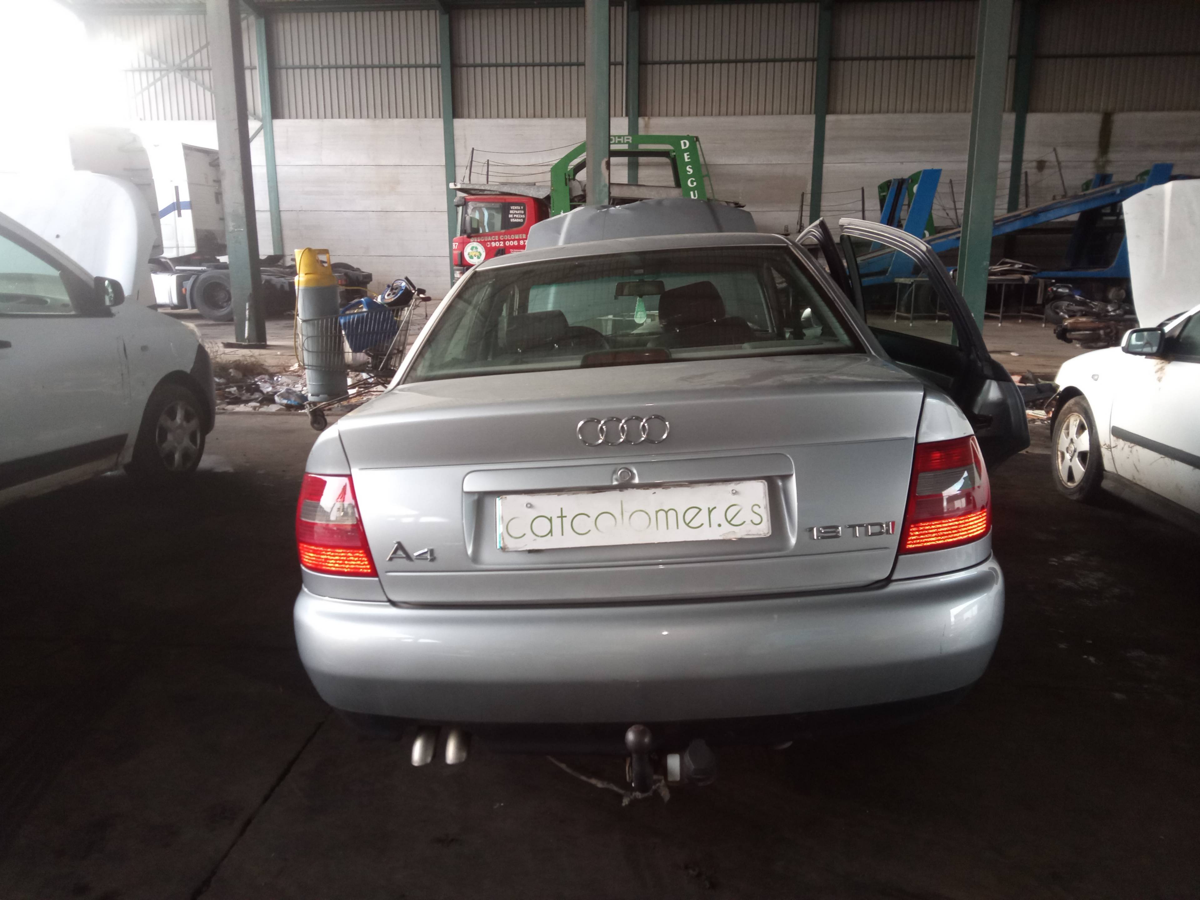 AUDI A4 B5/8D (1994-2001) Greičių dėžė (pavarų dėžė) DHF 23339194