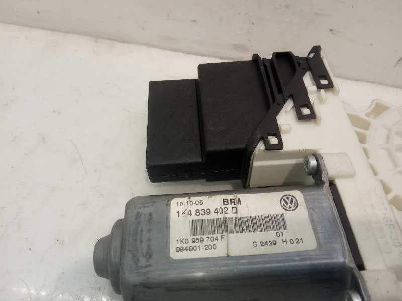 VOLKSWAGEN Golf 5 generation (2003-2009) Other part 1K4839402D 18738324