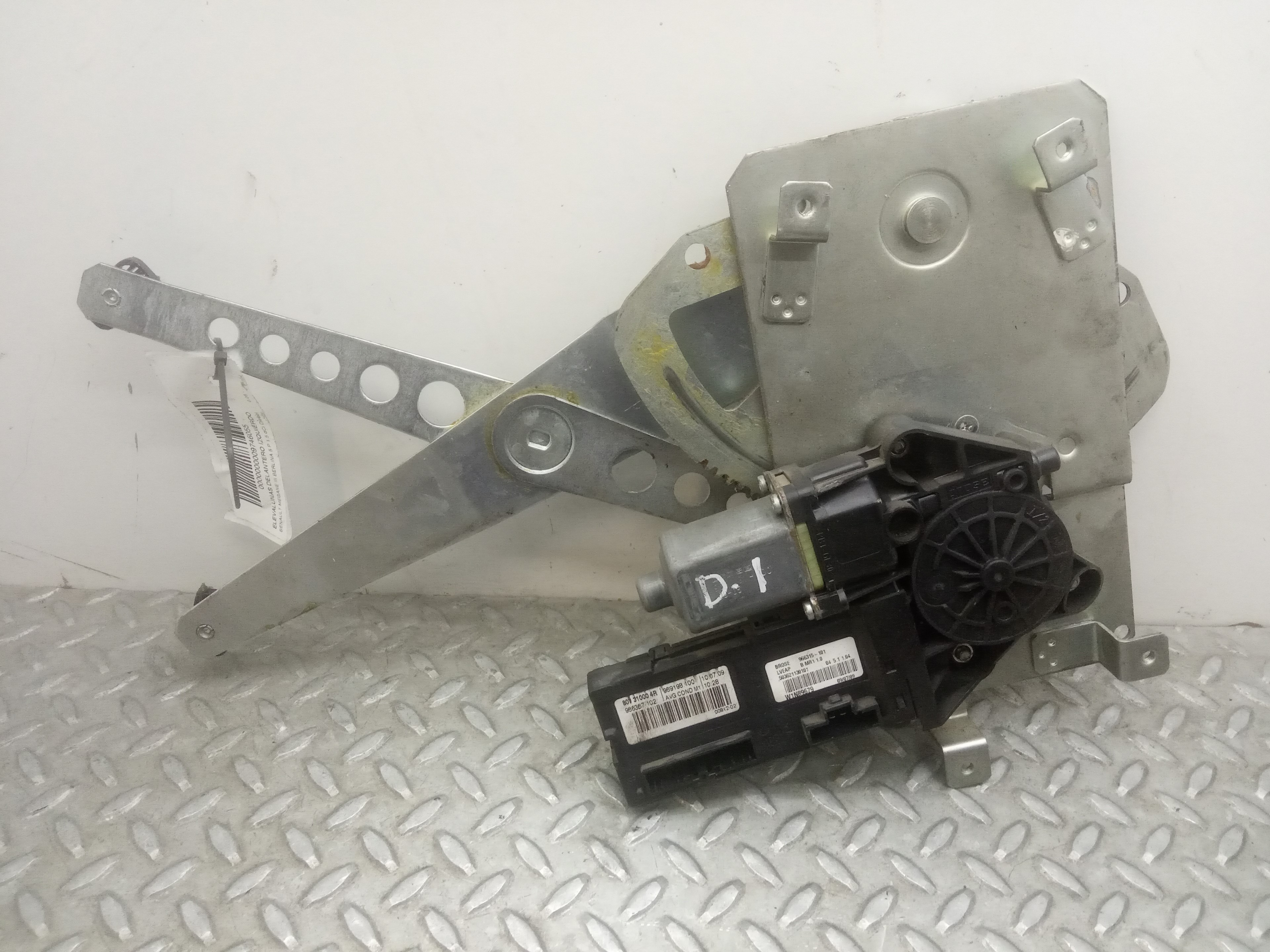 RENAULT Megane 3 generation (2008-2020) Regulator de geam ușă stânga față 807310004R,966367102 23694530