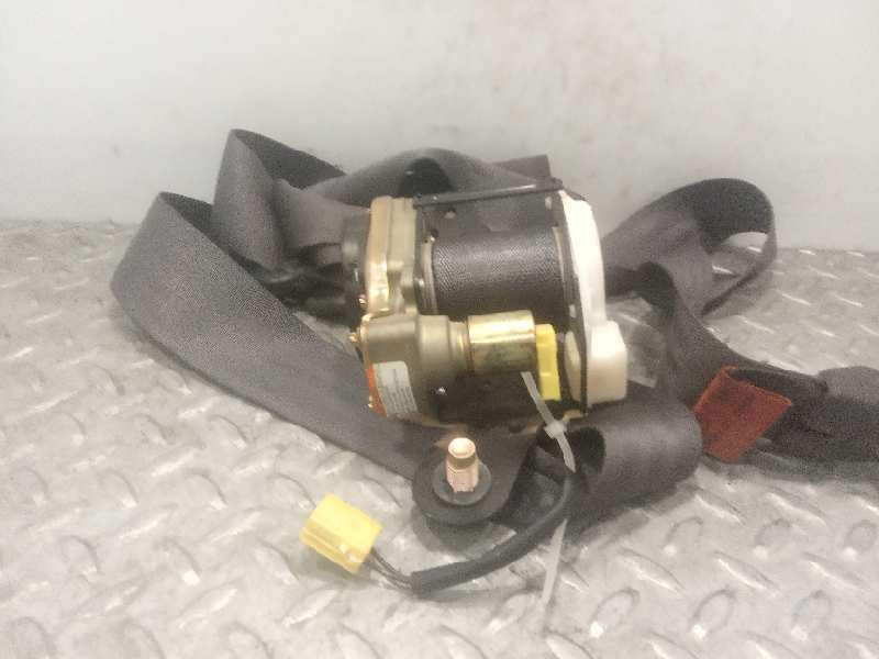 Cinturón seguridad delantero derecho G13BB de Suzuki Baleno fam. sy (eg) 1996-2001 con 1 km - pieza usada
