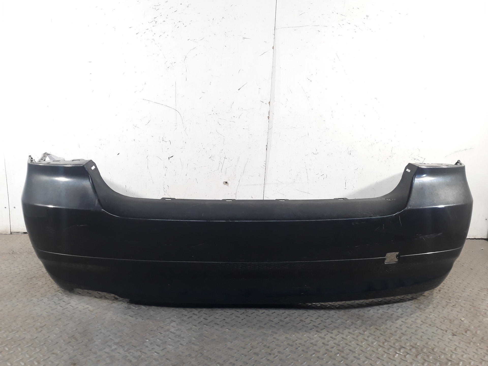 BMW 3 Series E90/E91/E92/E93 (2004-2013) Rear Bumper 23690079