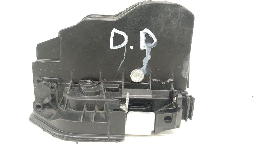Cerradura puerta delantera derecha N47 D20 A,N47 D20 C 7229458 de Bmw 1 (e81) 2006-2011 116 CV