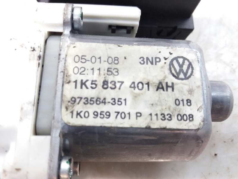 VOLKSWAGEN Jetta 5 generation (2005-2011) Priekinių kairių durų stiklo pakelėjas 1K5837461B 23673258