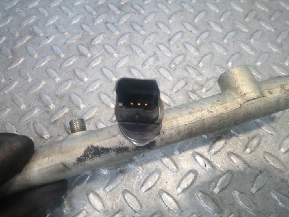 Rampa inyectora RHY 0445214019 de Citroen Xsara picasso (n68) 1999-2011 90 CV con 1 km - pieza usada