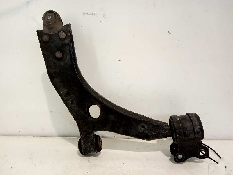 PEUGEOT Focus 2 generation (2004-2011) Front Left Arm 1570285 18692557