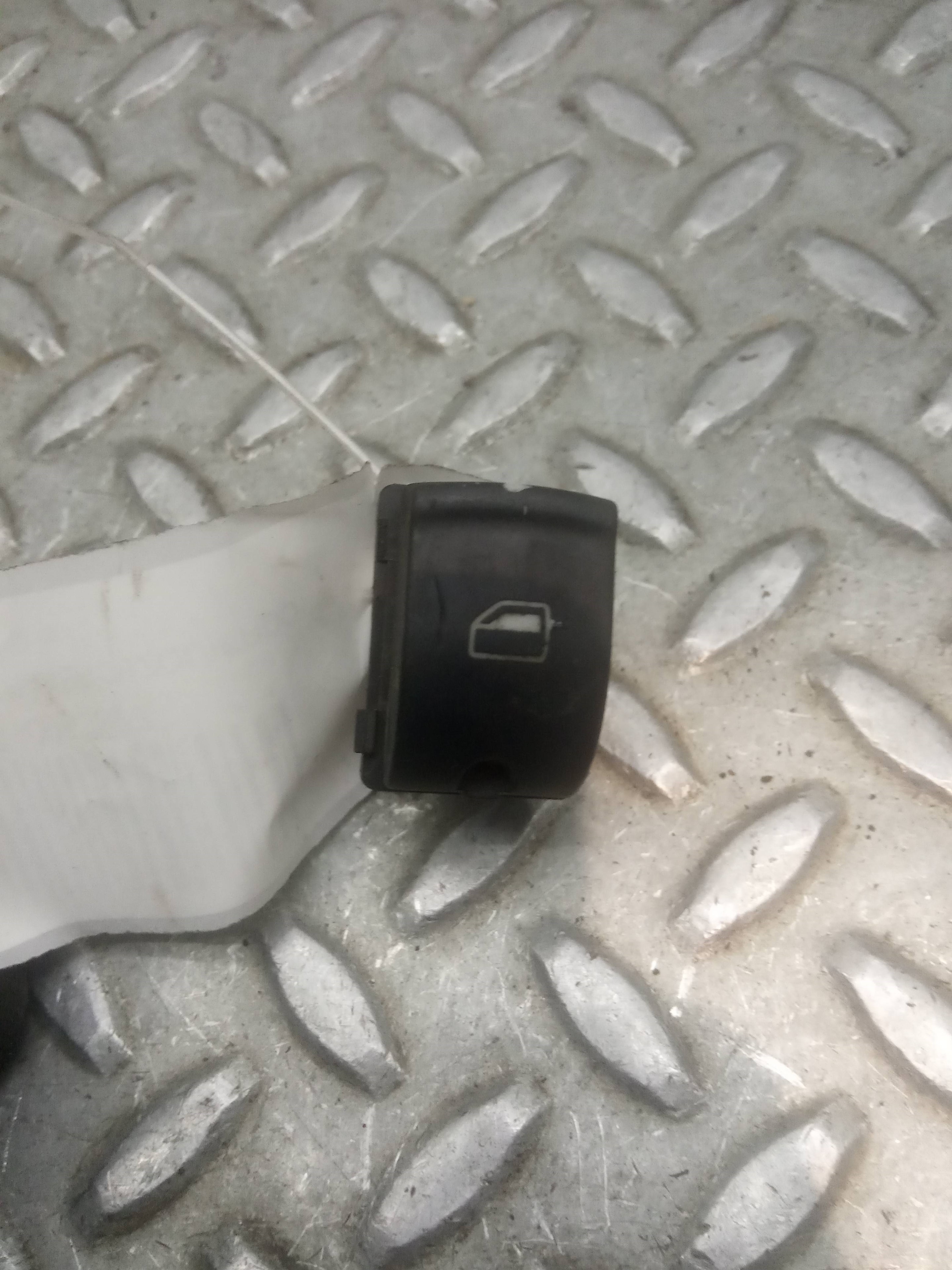 AUDI Q7 4L (2005-2015) Rear Right Door Window Control Switch 4F0959855,4F0959855 22482037