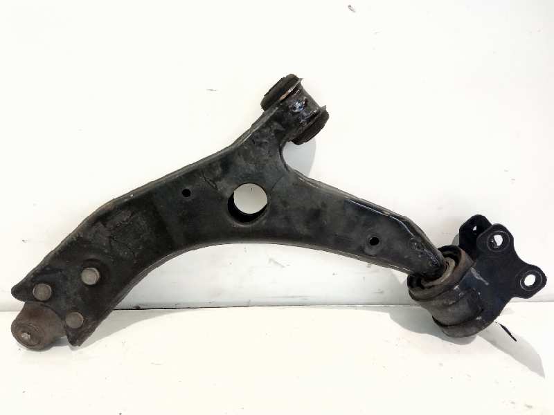 PEUGEOT Focus 2 generation (2004-2011) Front Right Arm 1570284 18692483