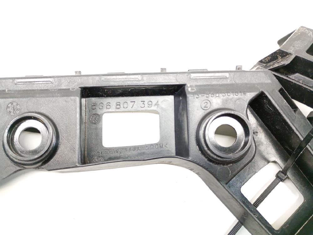 Soporte paragolpes trasero derecho CXX 5G6807394 de Volkswagen Golf vii (5g1, bq1, be1, be2) 2012-2021 110 CV - pieza usada