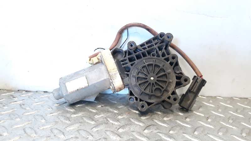 Motor elevalunas trasero derecho 665921 de Jeep Grand cherokee ii (wj, wg) 1999-2001 163 CV con 1 km - pieza usada