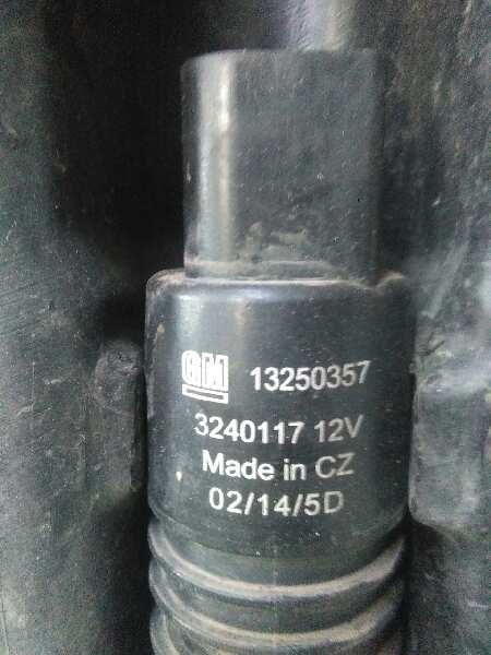 Depósito limpia A20DTH 13260579 de Opel Astra j lim. 2009-2015 160 CV con 1 km - pieza usada