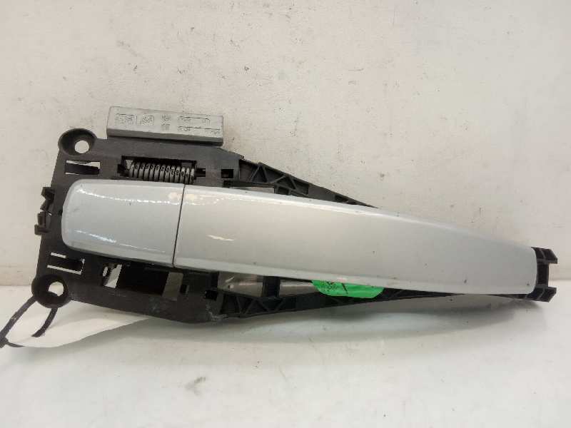 CHEVROLET Cruze 1 generation (2009-2015) Front Right Door Exterior Handle 13505889 18735197