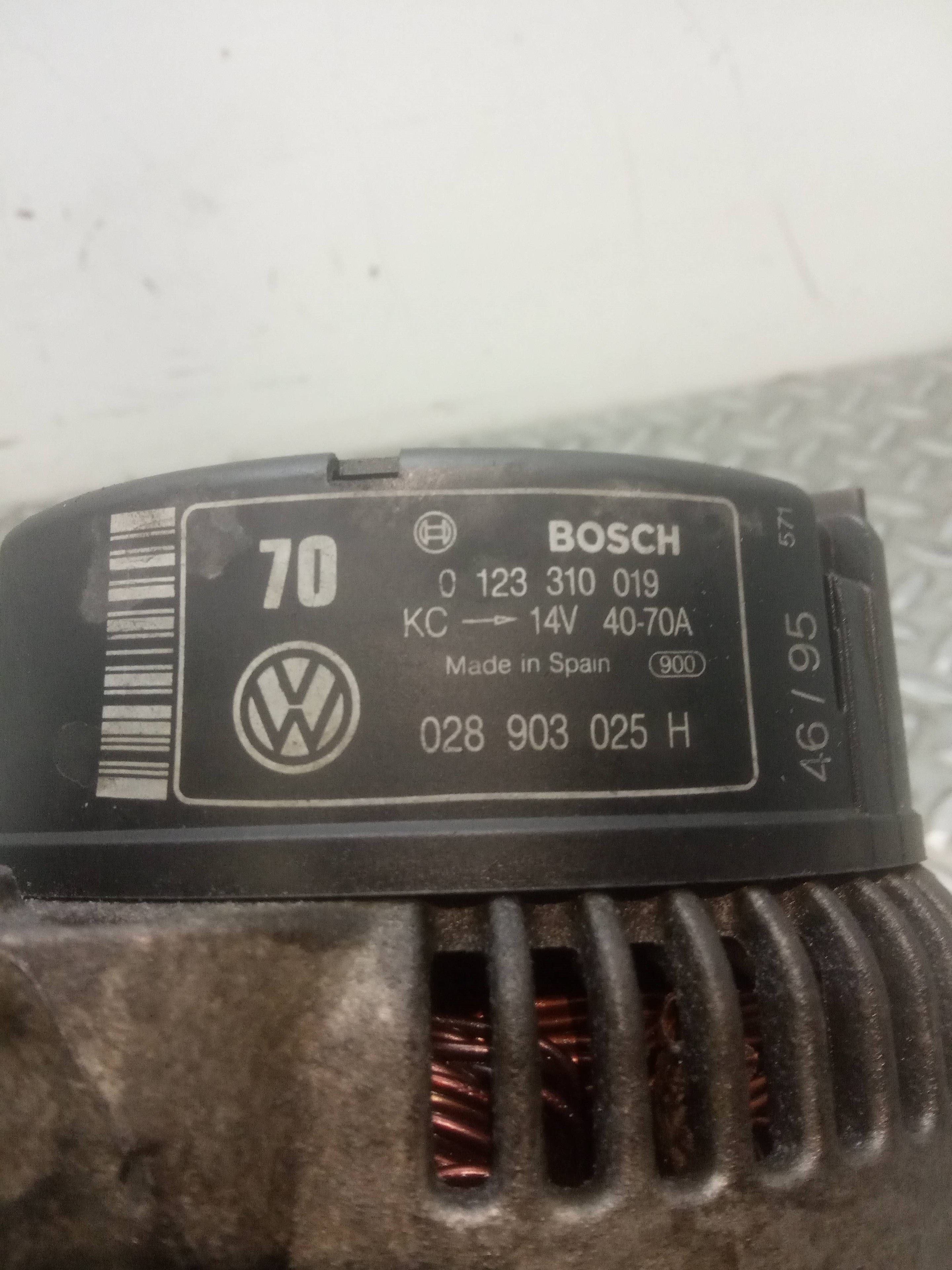 VOLKSWAGEN Polo 3 generation (1994-2002) Alternator 0123310019, 0123310019, 028903025 23694961