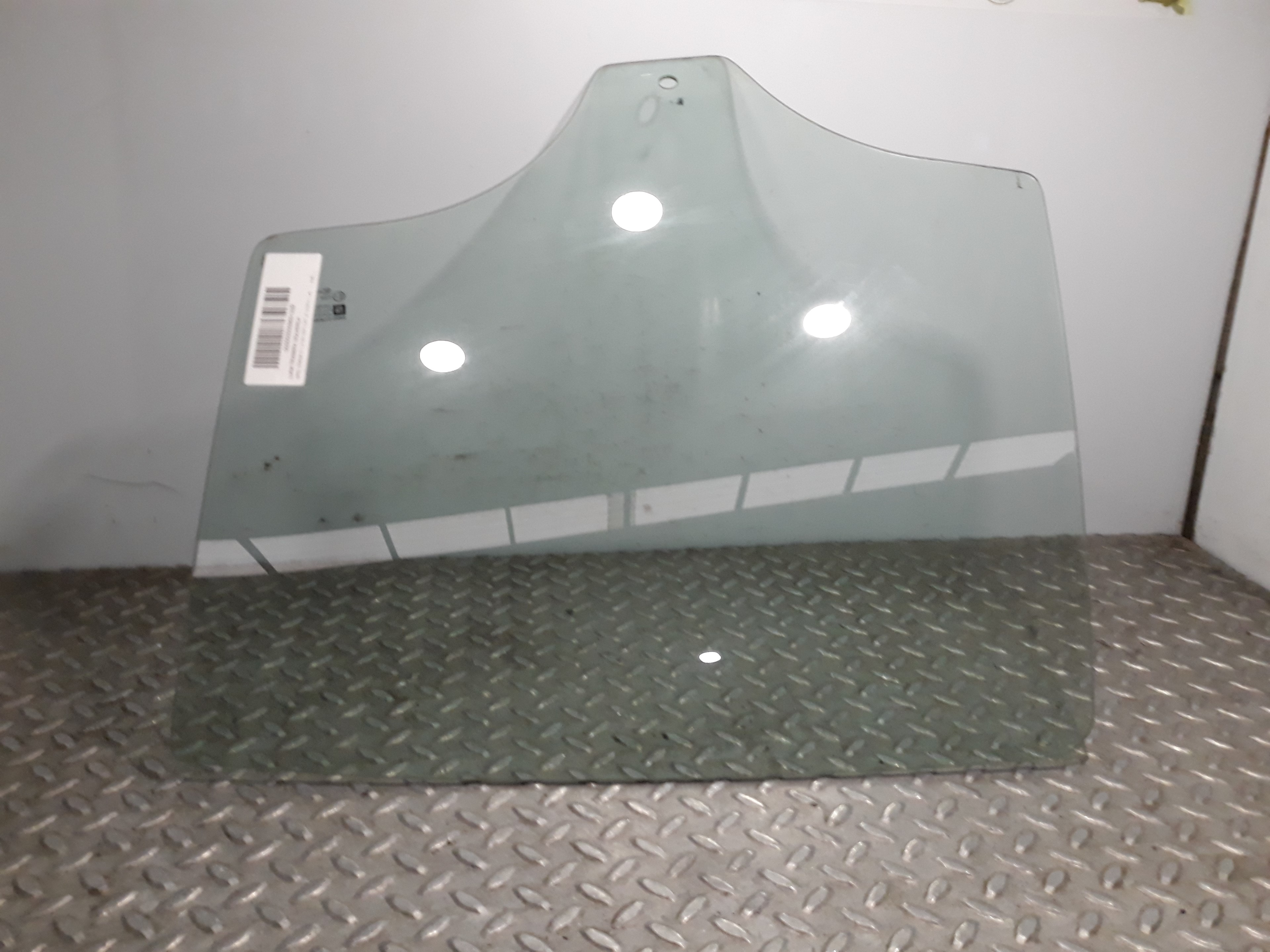 OPEL Corsa D (2006-2020) Rear Left Door Window 23692310