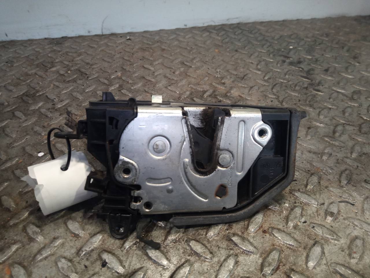 BMW 1 Series E81/E82/E87/E88 (2004-2013) Rear Right Door Lock 23703788