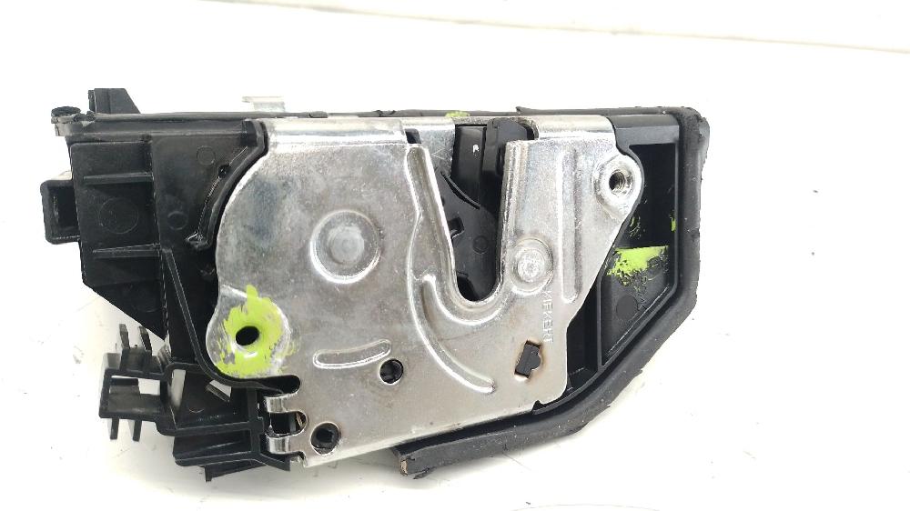 Cerradura puerta delantera derecha N47 D20 A,N47 D20 C 7229458 de Bmw 1 (e81) 2006-2011 116 CV - pieza usada