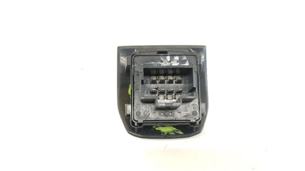 Mando elevalunas traseros 9H06 9674559377 de Citroen C-elysee (dd_) 2014-0 92 CV - pieza usada