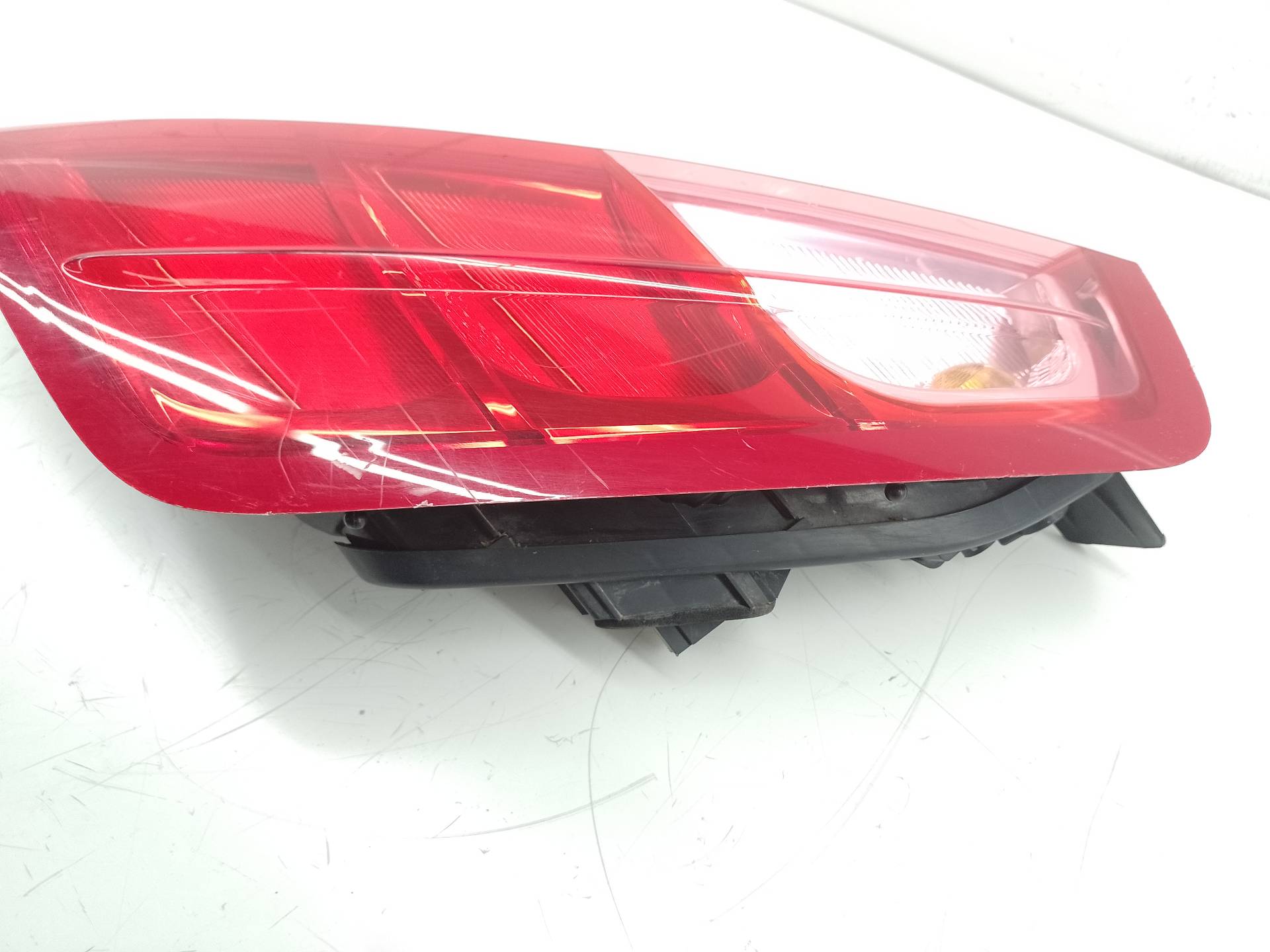 ABARTH Rear Right Taillight Lamp 51701590 25704875