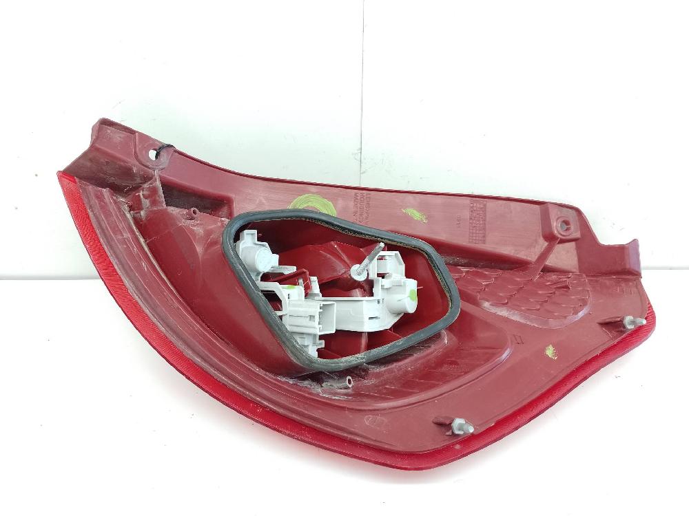 Feu arrière gauche TZJA 1709553 de Ford Fiesta vi (cb1, ccn) 2008-2013 95 CV con 1 km - pieza usada