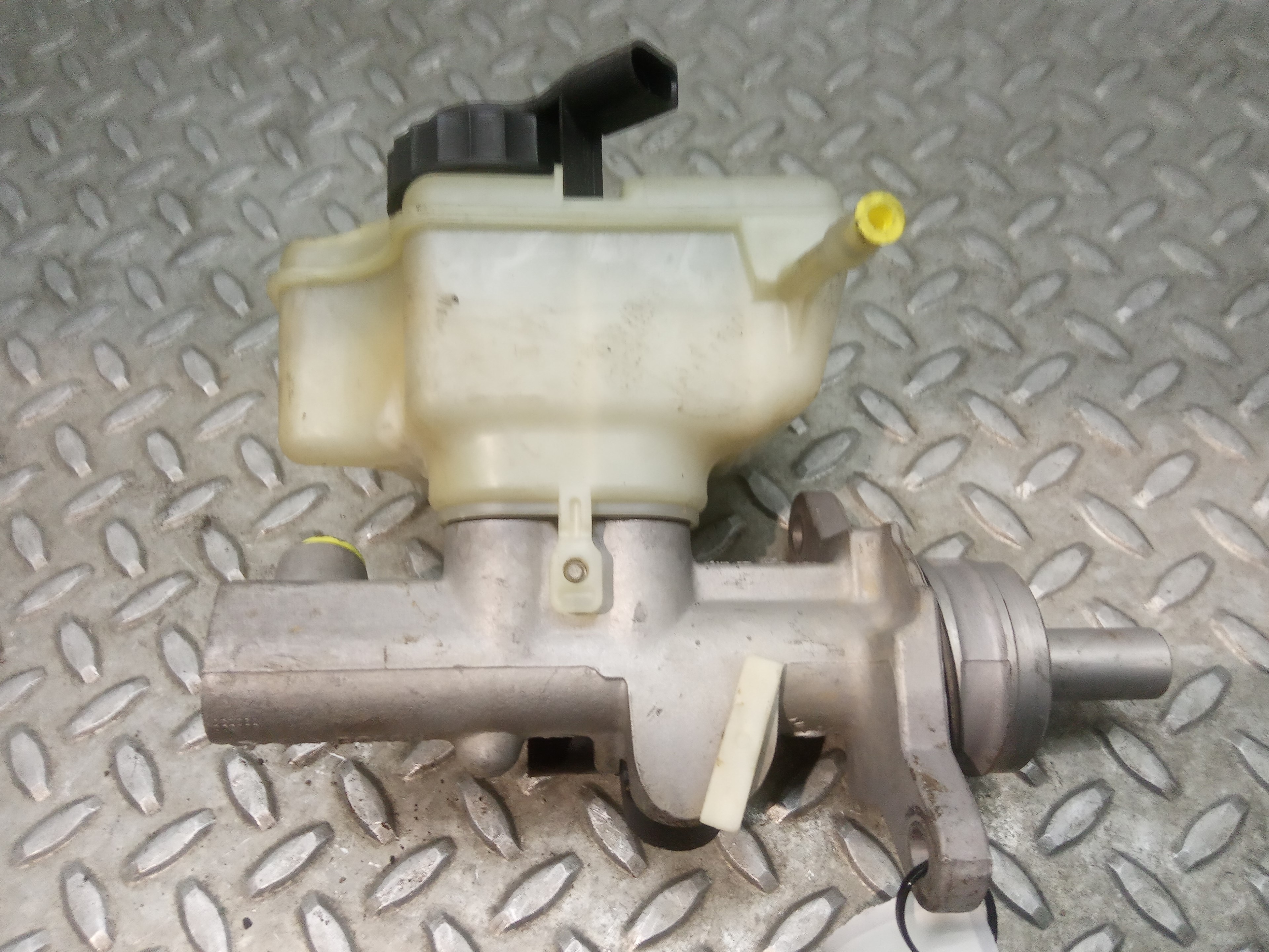 VOLKSWAGEN Golf 5 generation (2003-2009) Brake Cylinder 1K1514013F, 0204Y24052 23374505