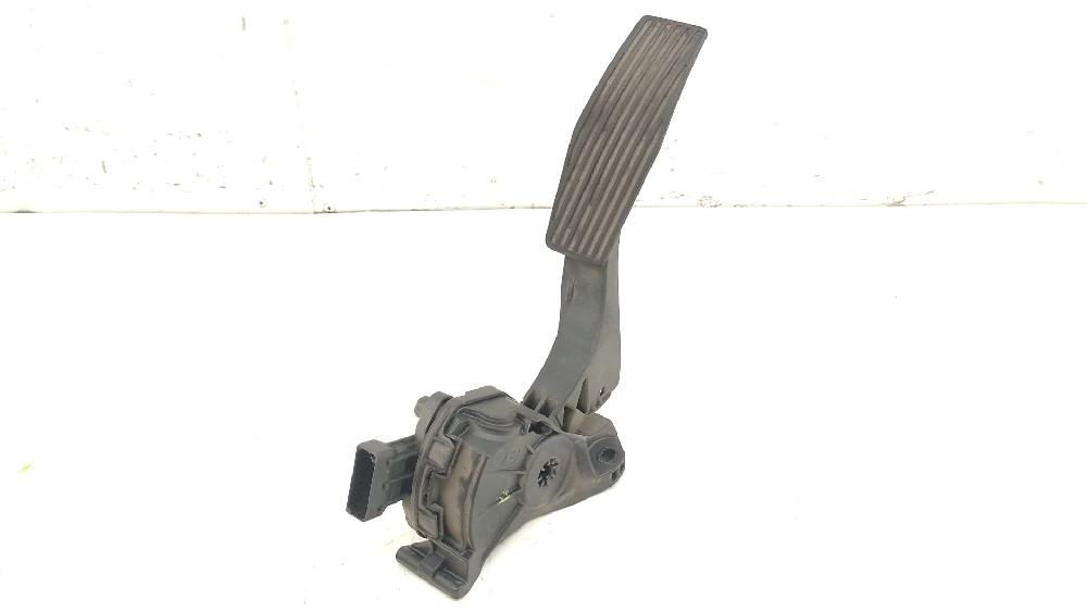 Potenciometro A 17 DTR 13252702 de Opel Astra j (p10) 2009-2015 110 CV con 191749 km - pieza usada