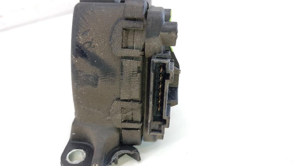 Potenciometro CAYC,CLNA 6Q1721503M de Seat Ibiza iv st (6j8, 6p8) 2010-2016 105 CV - pieza usada