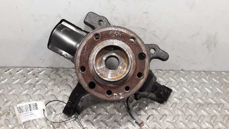 OPEL Astra J (2009-2020) Front Left Wheel Hub 13156037 23681745