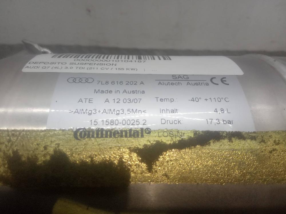 Depósito suspensión BUN 7L8616202 de Audi Q7 (4lb) 2006-2010 211 CV con 1 km - pieza usada