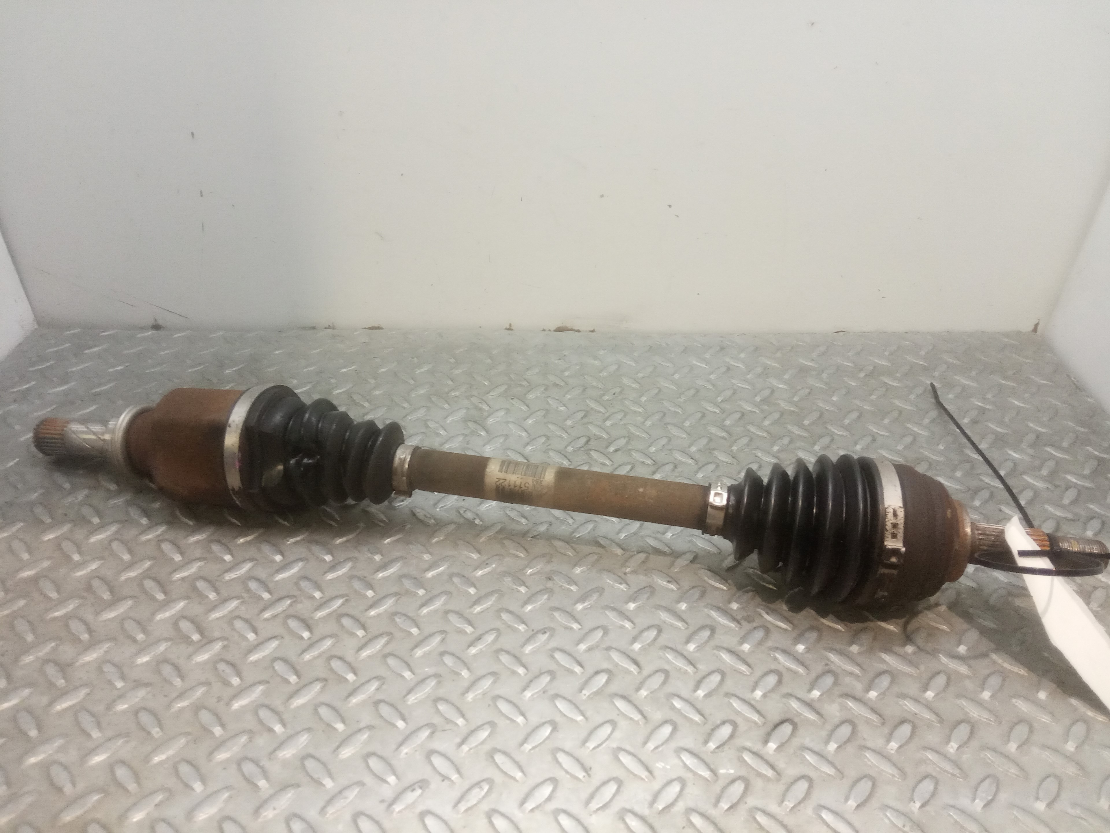 RENAULT Megane 2 generation (2002-2012) Front Left Driveshaft 8200626043, 8200626043 23291896