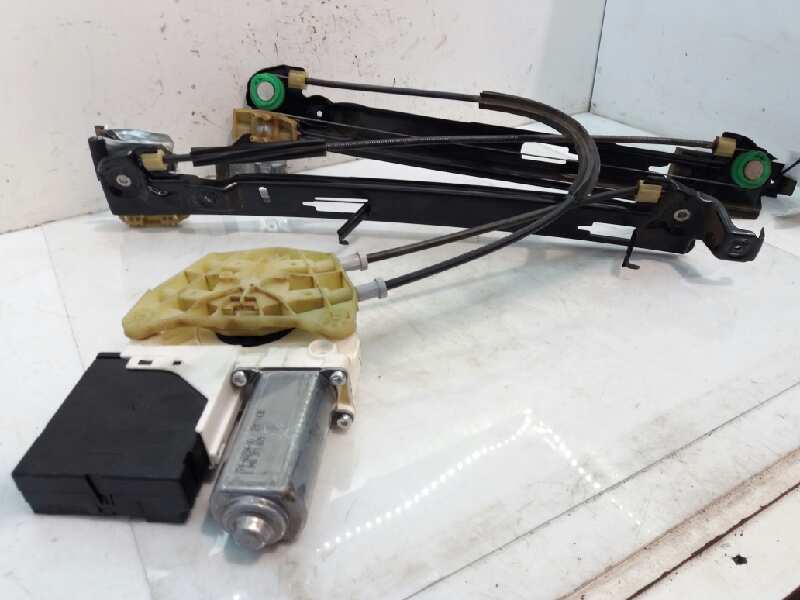 SEAT Leon 2 generation (2005-2012) Front Right Door Window Regulator 1P0837462A 18683006