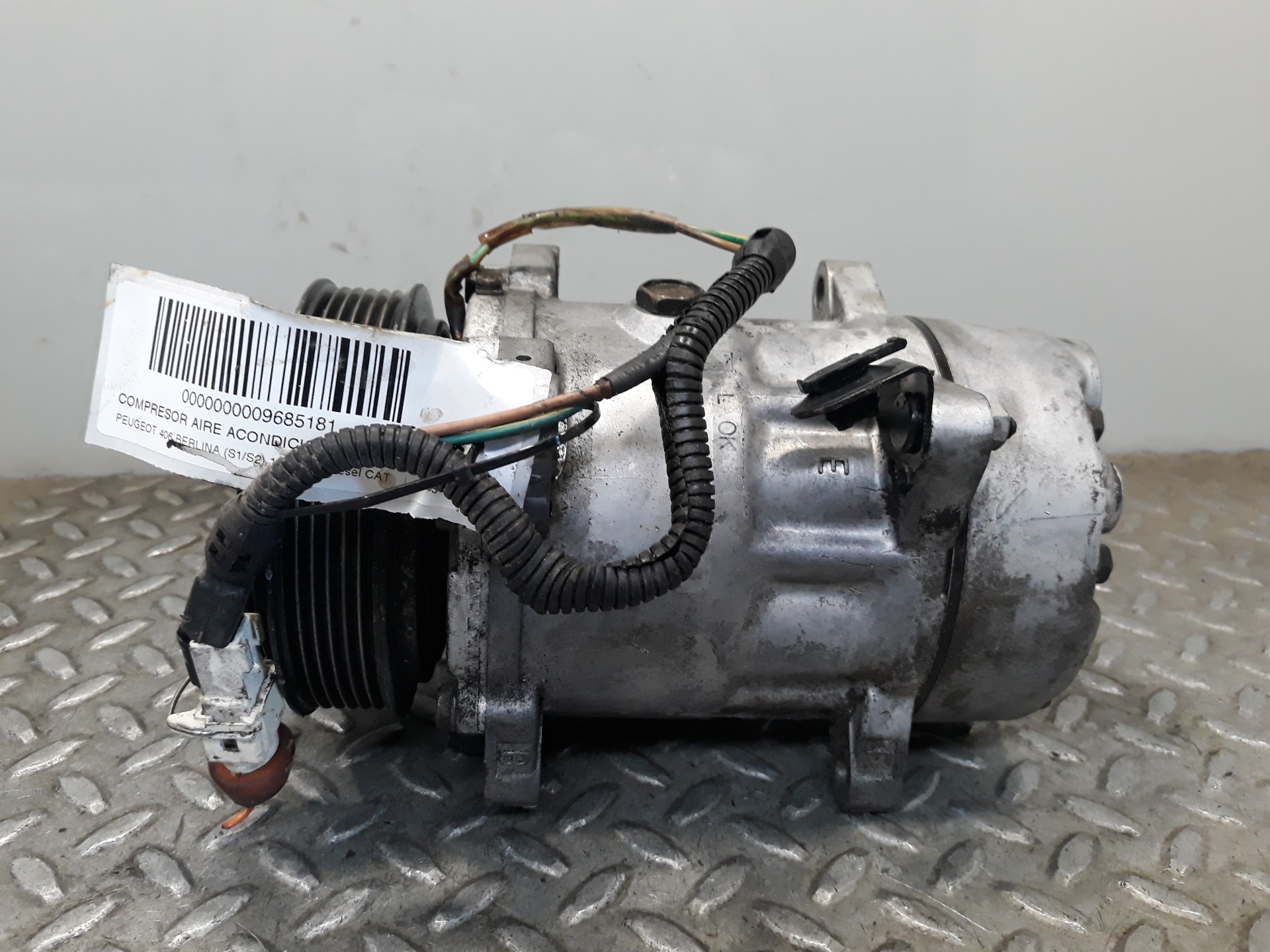 MASERATI 406 1 generation (1995-2004) Air Condition Pump 23321670